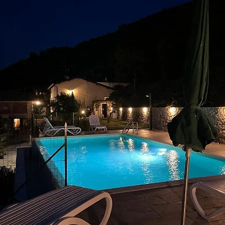 Da Cesco Bed & Breakfast 4*