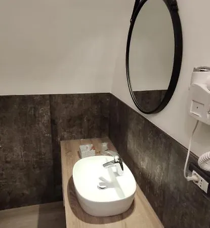 Da Cesco Bed & Breakfast Garda (Verona)